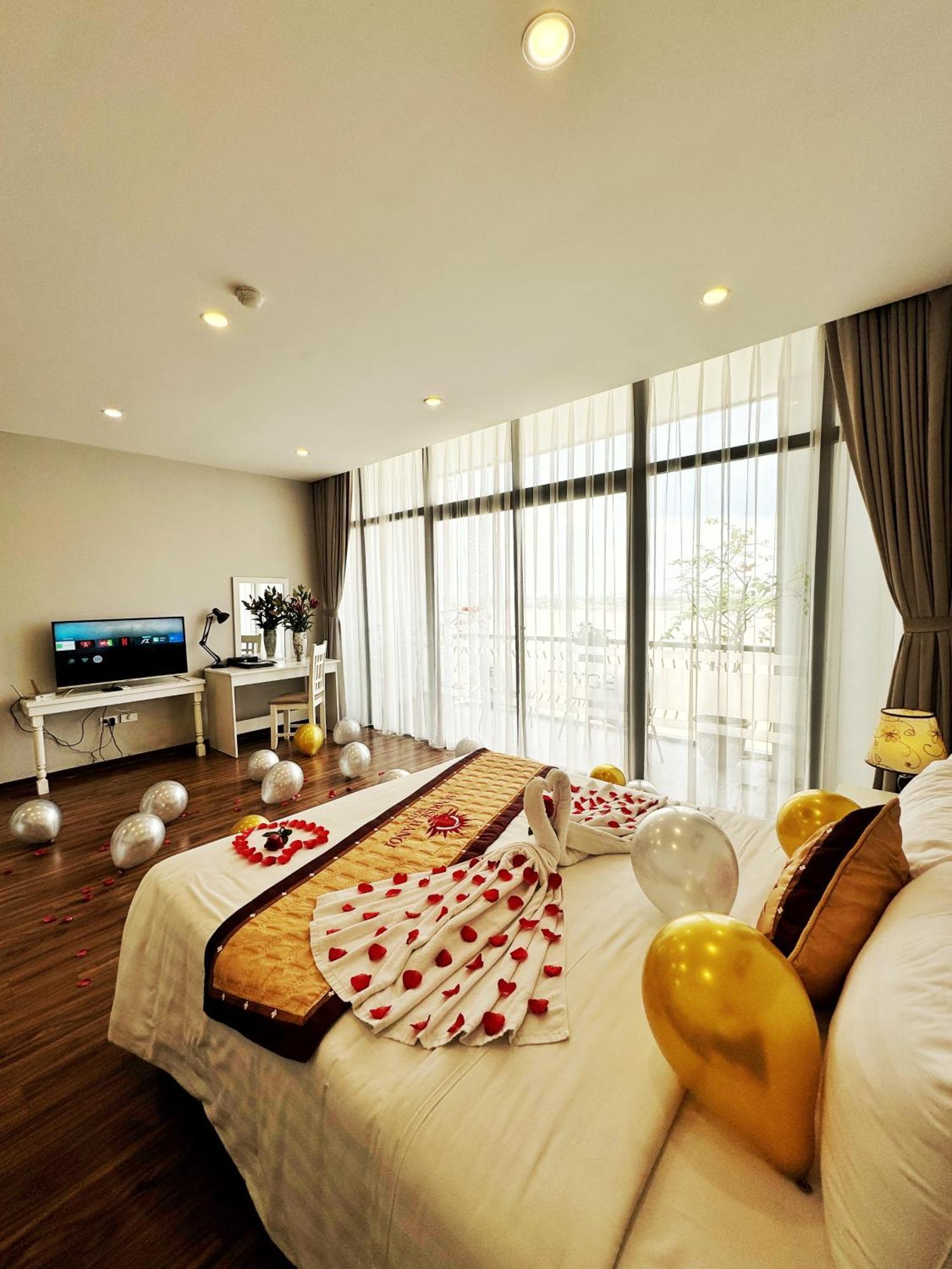 Sunrise Hanoi Hotel מראה חיצוני תמונה