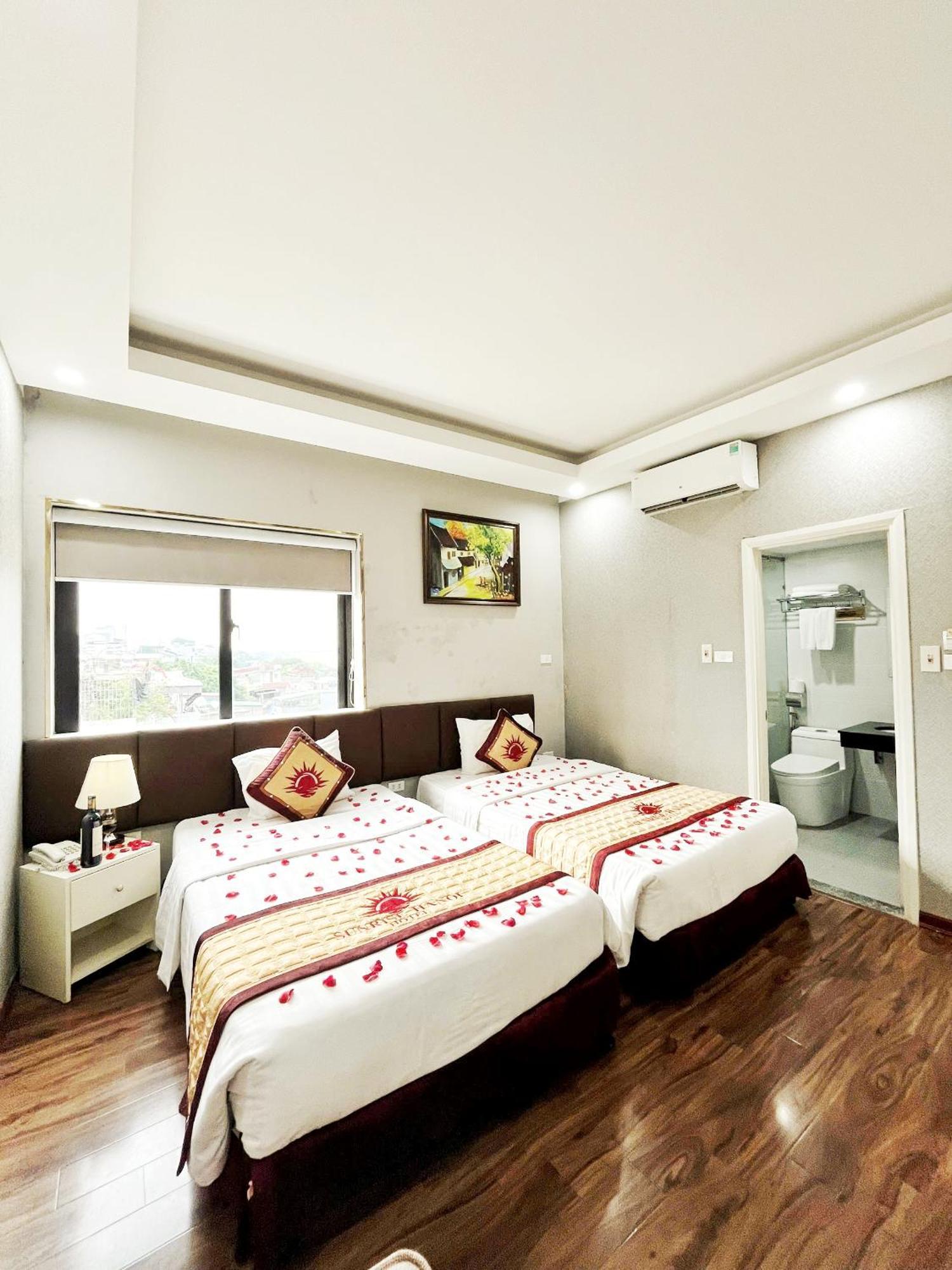 Sunrise Hanoi Hotel מראה חיצוני תמונה