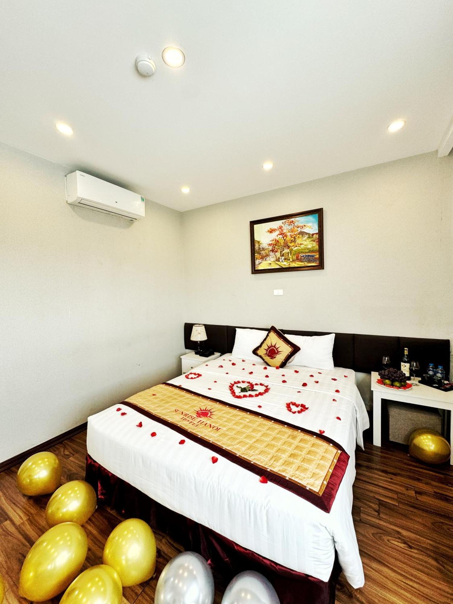 Sunrise Hanoi Hotel מראה חיצוני תמונה